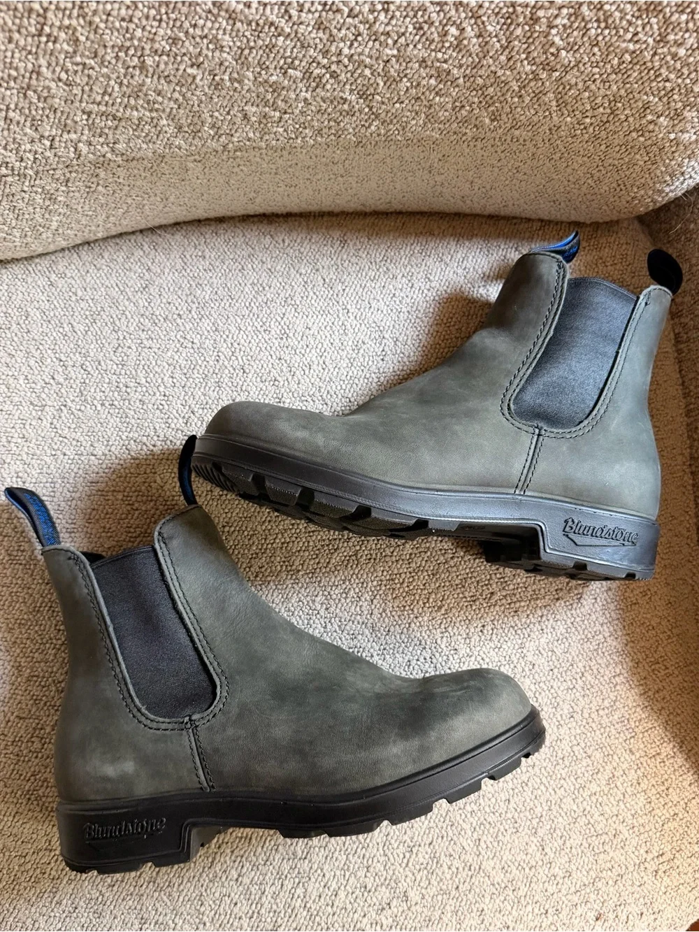 Women's 2273 Waterproof Thermal High Top Series Blundstone boots - Rustic Black